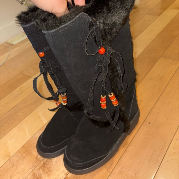 Lace up UGG boots - Picture 6 of 11